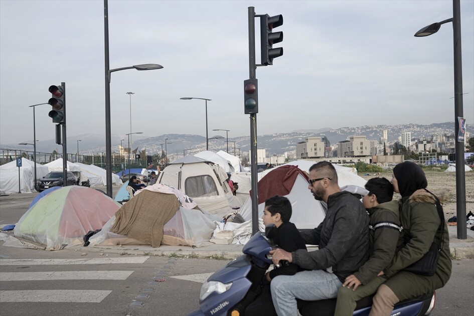 Displaced civilians struggle to survive in Beirut amid ongoing attacks