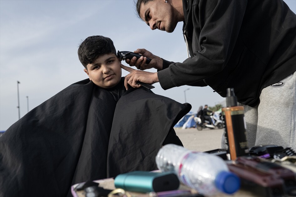 Displaced civilians struggle to survive in Beirut amid ongoing attacks