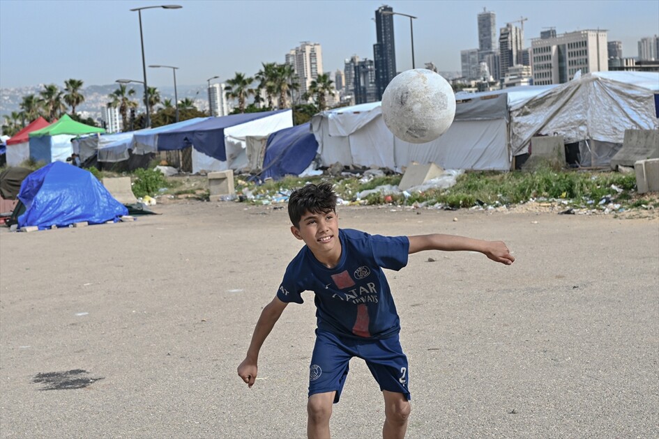 Displaced civilians struggle to survive in Beirut amid ongoing attacks