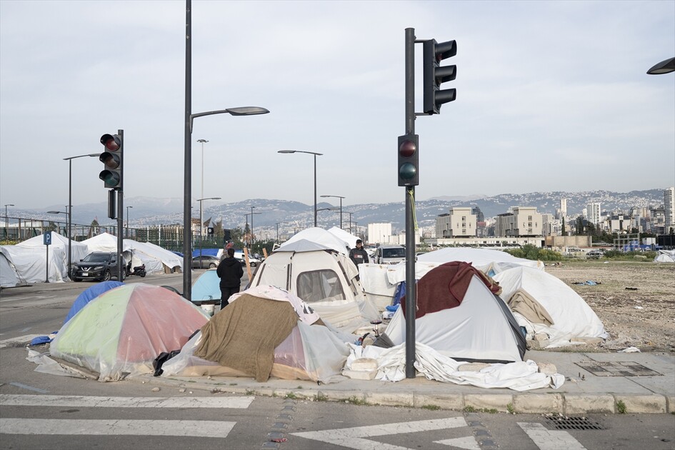 Displaced civilians struggle to survive in Beirut amid ongoing attacks