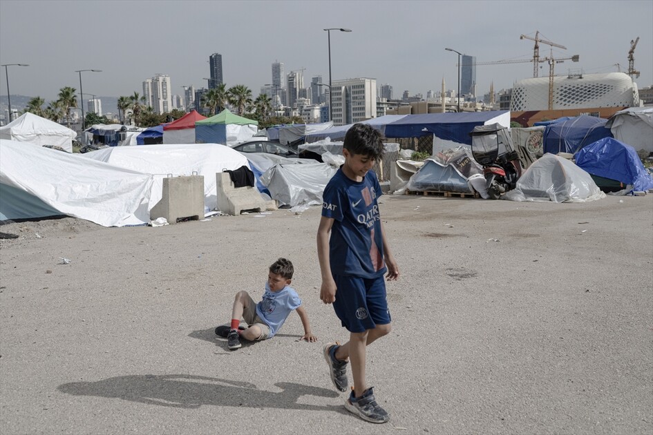 Displaced civilians struggle to survive in Beirut amid ongoing attacks