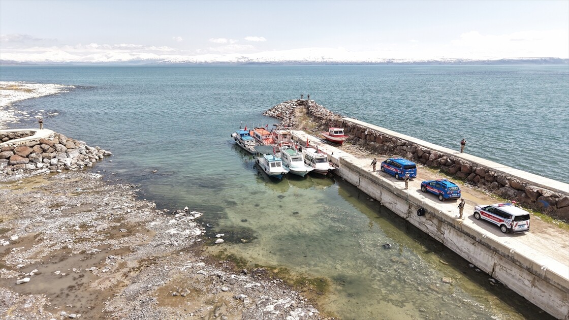 Güvenlik güçleri inci kefalini korumak için nöbette