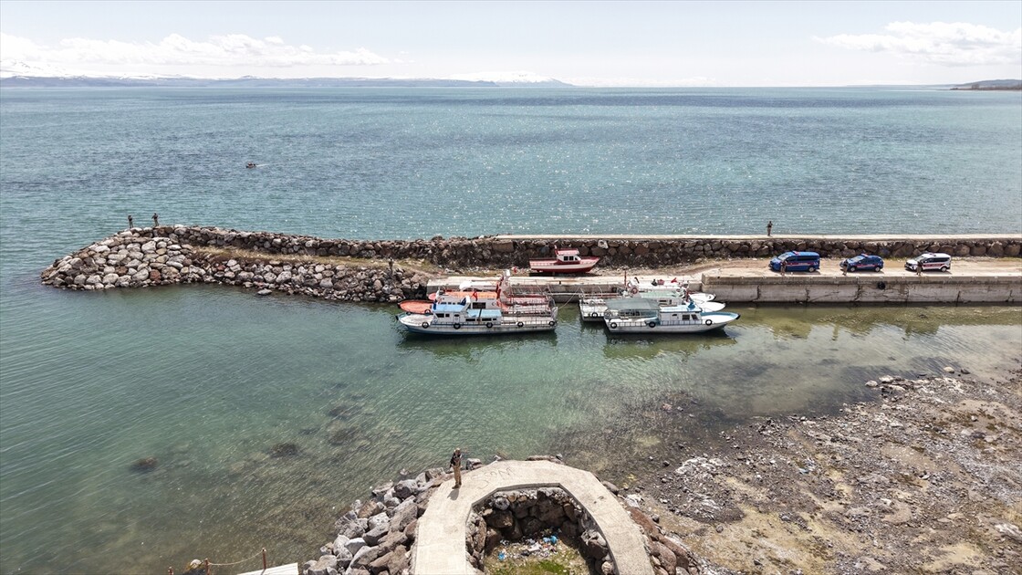 Güvenlik güçleri inci kefalini korumak için nöbette