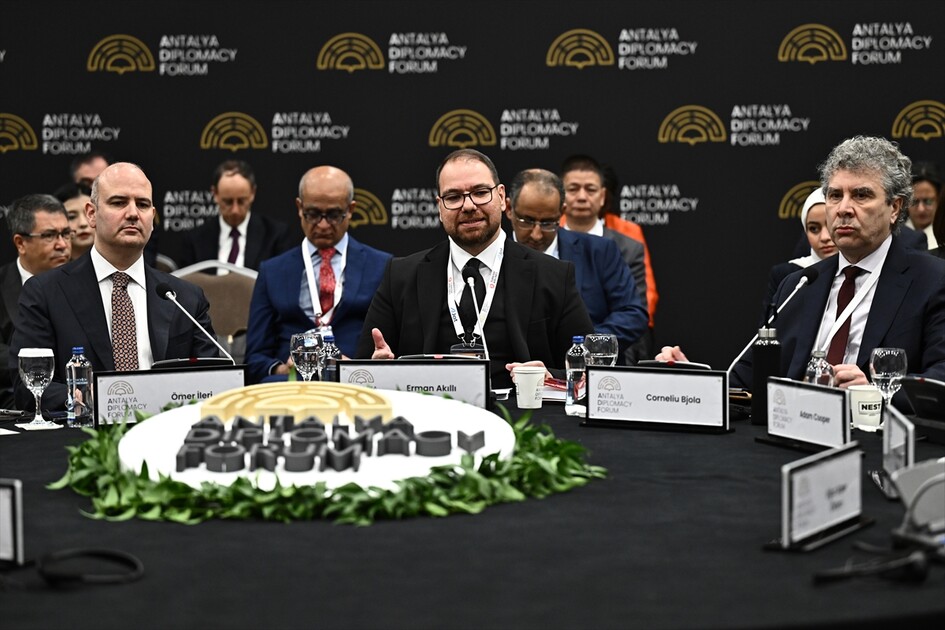 Antalya Diplomasi Forumu'nda ikinci gün