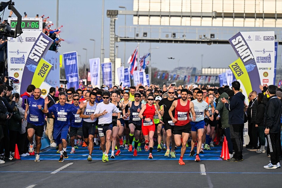 Türkiye İş Bankası 21. İstanbul Yarı Maratonu