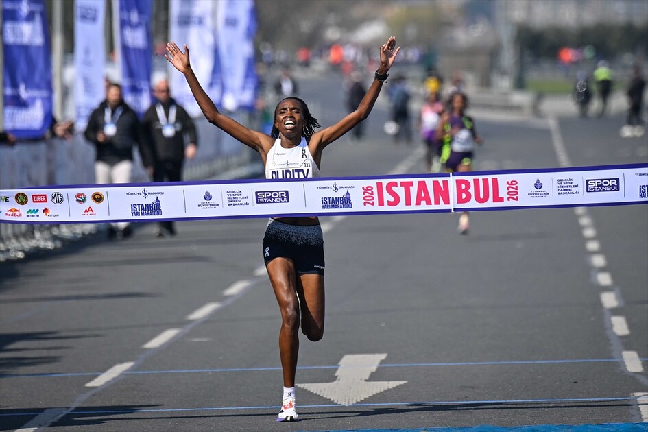 Türkiye İş Bankası 21. İstanbul Yarı Maratonu