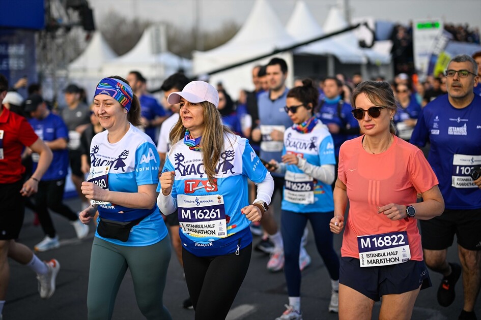 Türkiye İş Bankası 21. İstanbul Yarı Maratonu