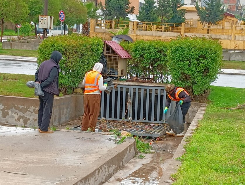 بەهۆی بارانبارینەوە ئاستەنگی هاتووچۆ لە دهۆک دروست بوو
