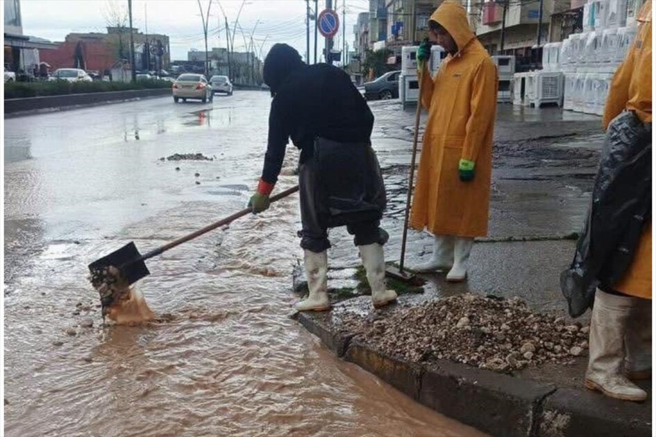 بەهۆی بارانبارینەوە ئاستەنگی هاتووچۆ لە دهۆک دروست بوو