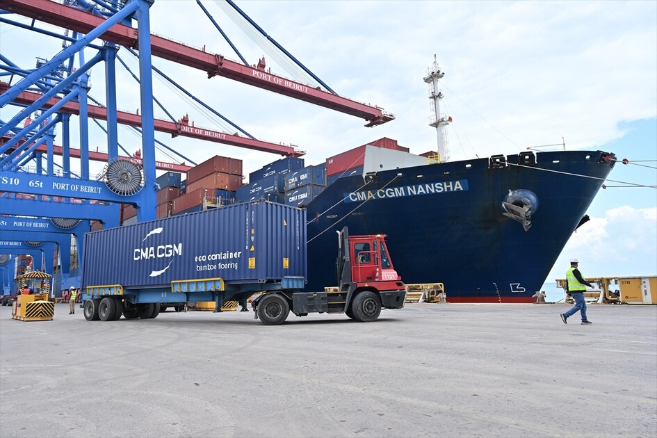 360 طن مساعدات.. دعم تركي متواصل لنازحي لبنان عقب عدوان إسرائيل