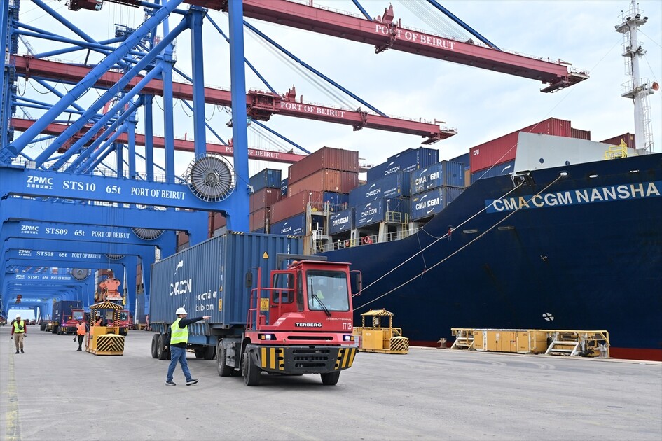 360 طن مساعدات.. دعم تركي متواصل لنازحي لبنان عقب عدوان إسرائيل