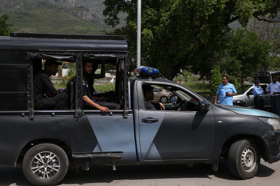 İslamabad'da ABD ile İran arasında yapılması beklenen müzakereler öncesi güvenlik önlemleri alındı