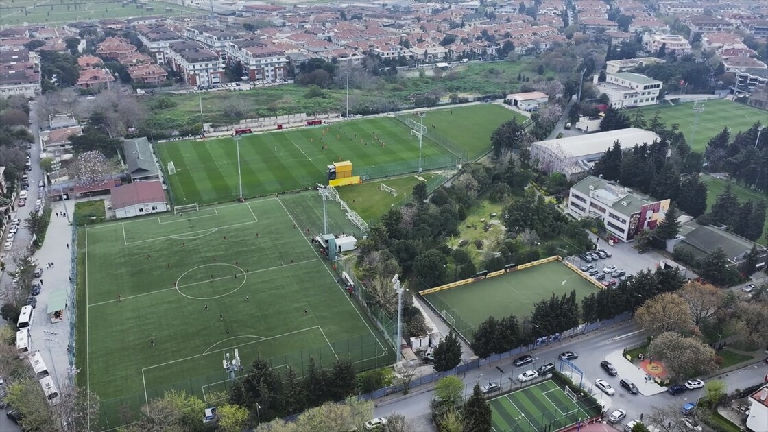 Galatasaray'da önemli projeler için geri sayım başladı