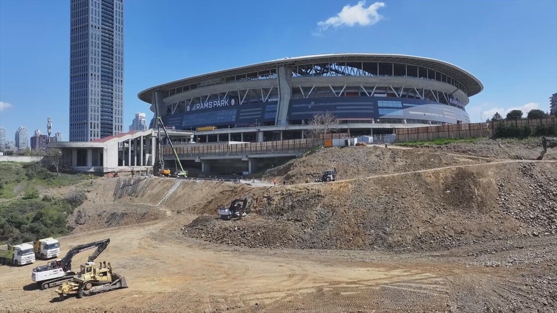 Galatasaray'da önemli projeler için geri sayım başladı