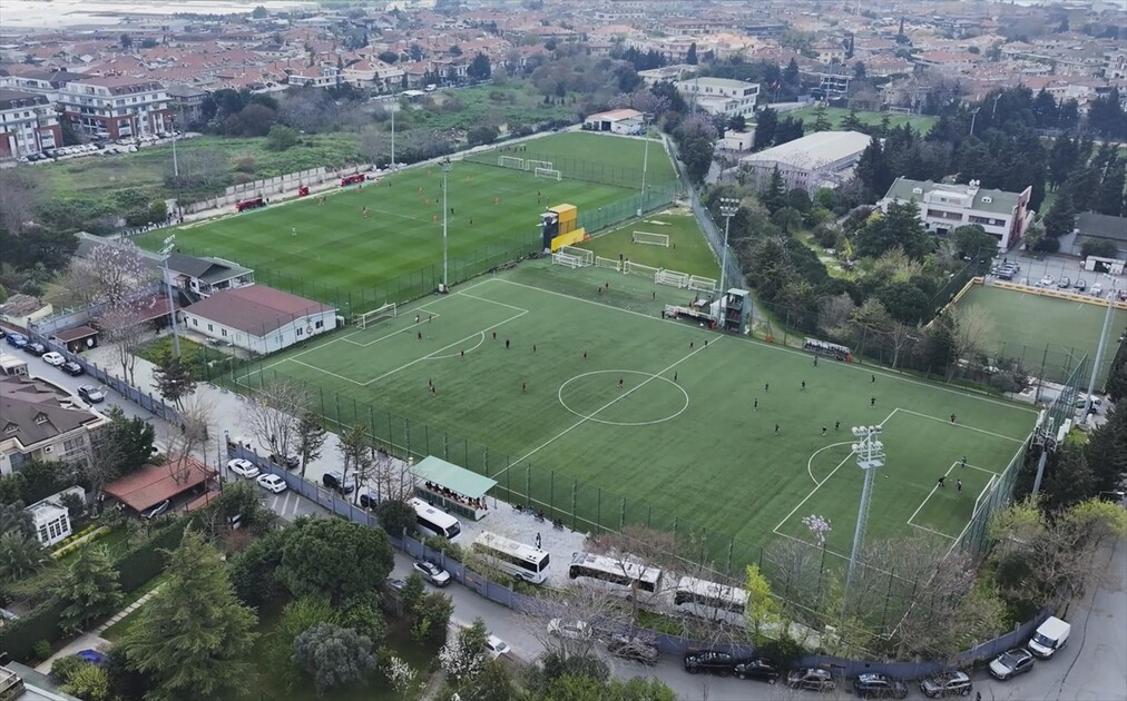 Galatasaray'da önemli projeler için geri sayım başladı