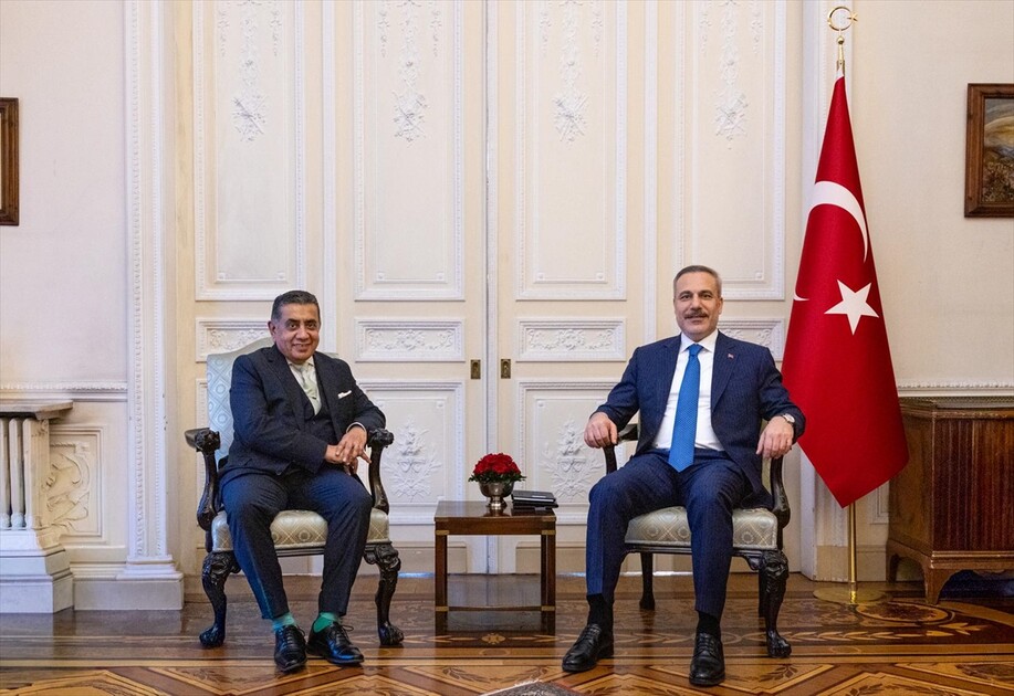 فيدان يلتقي أعضاء من مجلسي البرلمان البريطاني