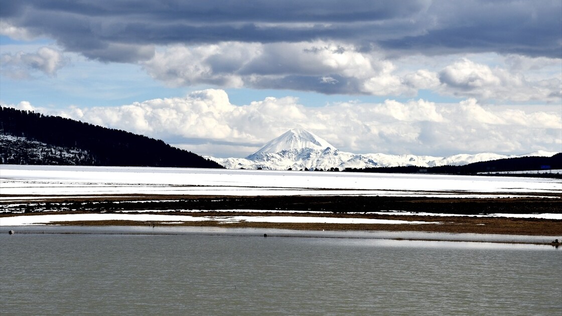 Snow begins to melt after harsh winter season in Turkiye's Kars