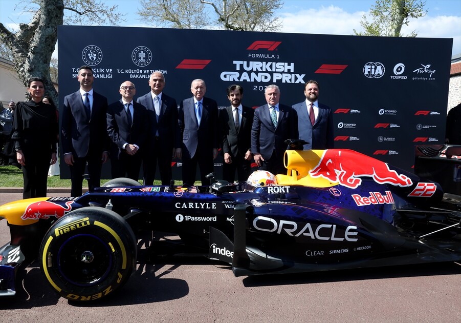 أردوغان: حلبة إسطنبول بارك ستستضيف سباقات مبهرة للفورمولا 1