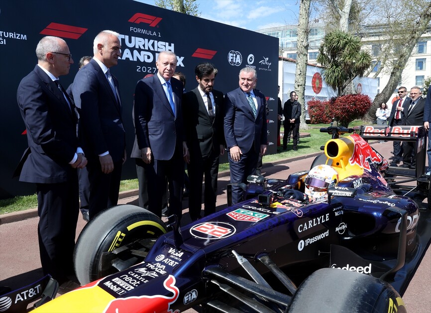 أردوغان: حلبة إسطنبول بارك ستستضيف سباقات مبهرة للفورمولا 1