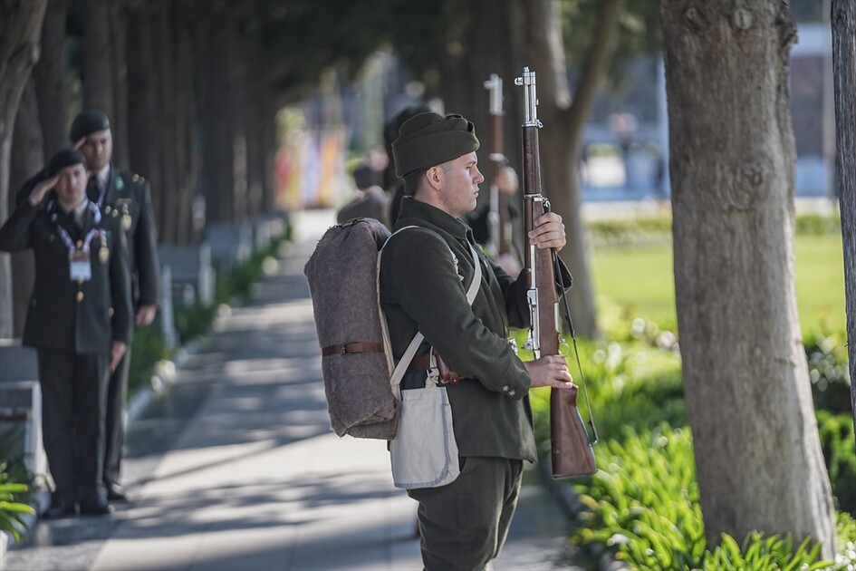 Şehitler Abidesi'nde Çanakkale Kara Savaşları'nın 111. yılı töreni düzenlendi