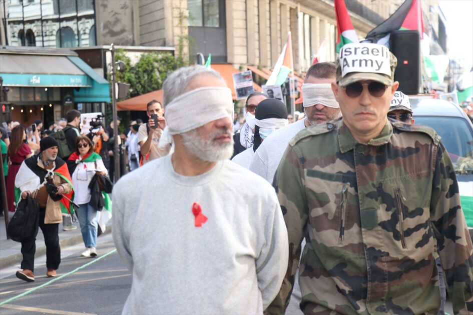 Fransa'da İsrail'in Filistinli esirleri hedef alan