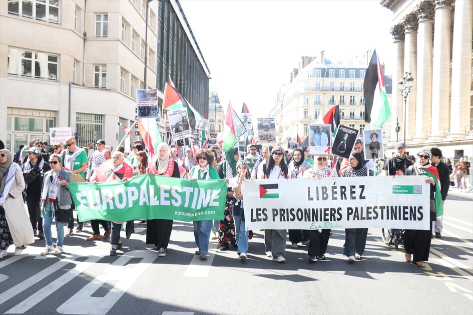 Fransa'da İsrail'in Filistinli esirleri hedef alan