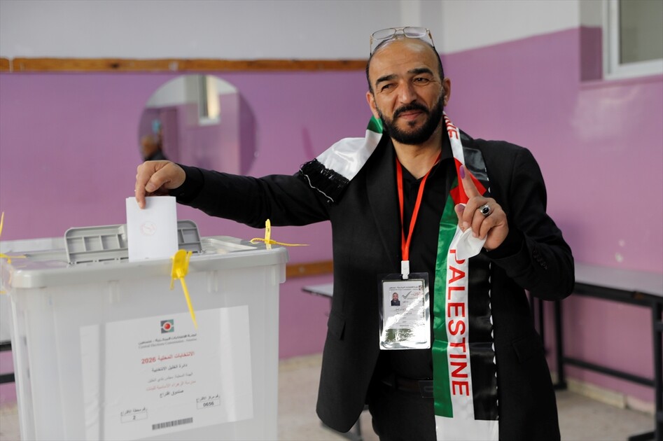 Local elections begin in West Bank