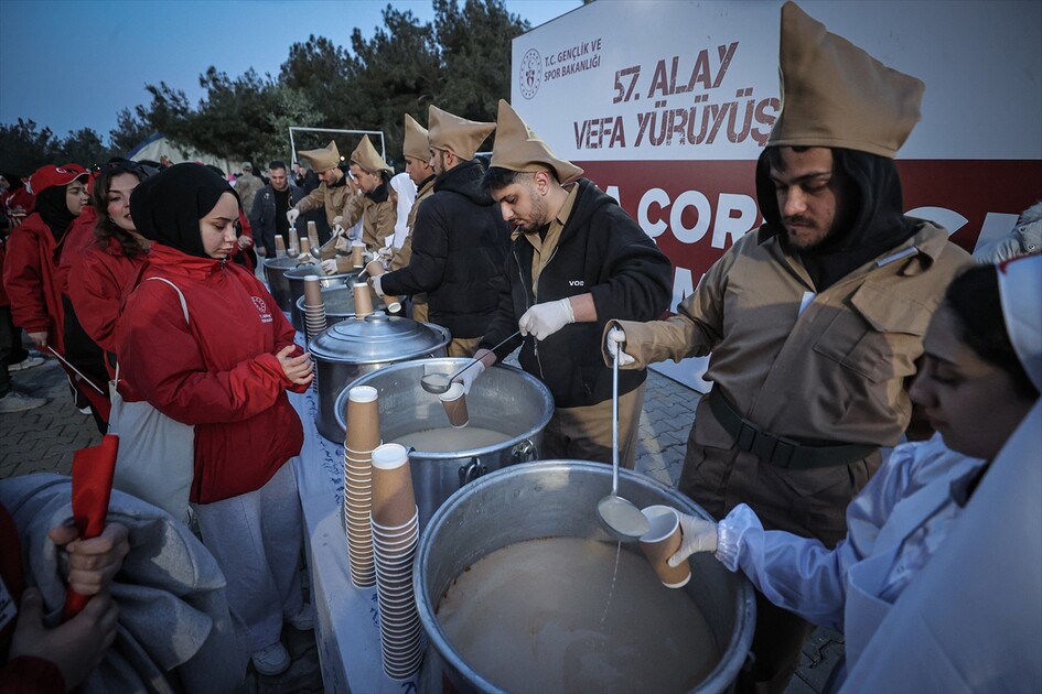 Gelibolu Yarımadası'nda 57. Alay Vefa Yürüyüşü