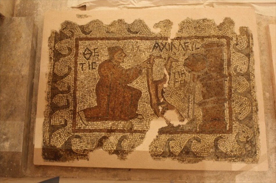 221 قطعة أثرية من تركيا تعرض في الكولوسيوم بإيطاليا