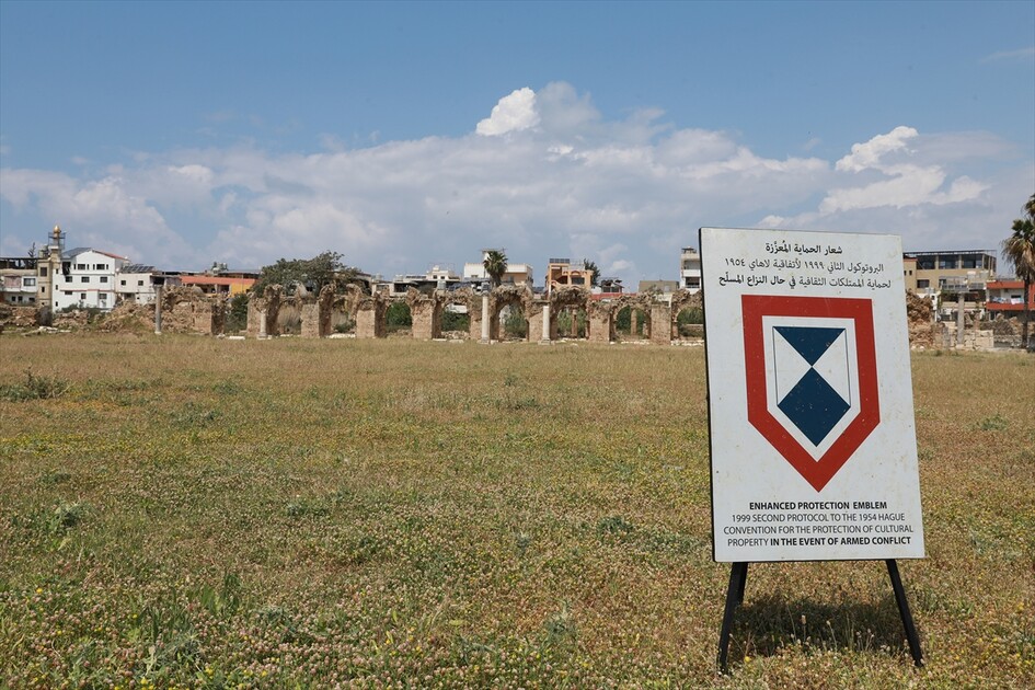 آثار لبنان في خطر.. إسرائيل تهاجم البشر والحجر