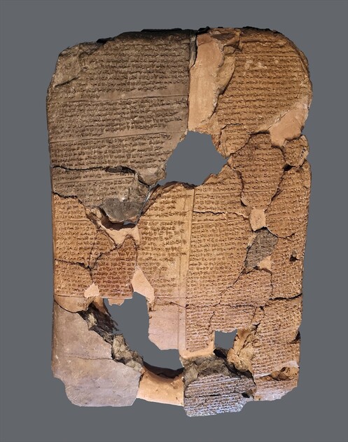 221 قطعة أثرية من تركيا تعرض في الكولوسيوم بإيطاليا