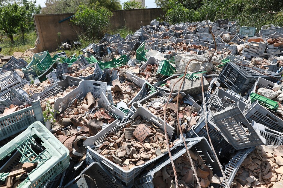 آثار لبنان في خطر.. إسرائيل تهاجم البشر والحجر