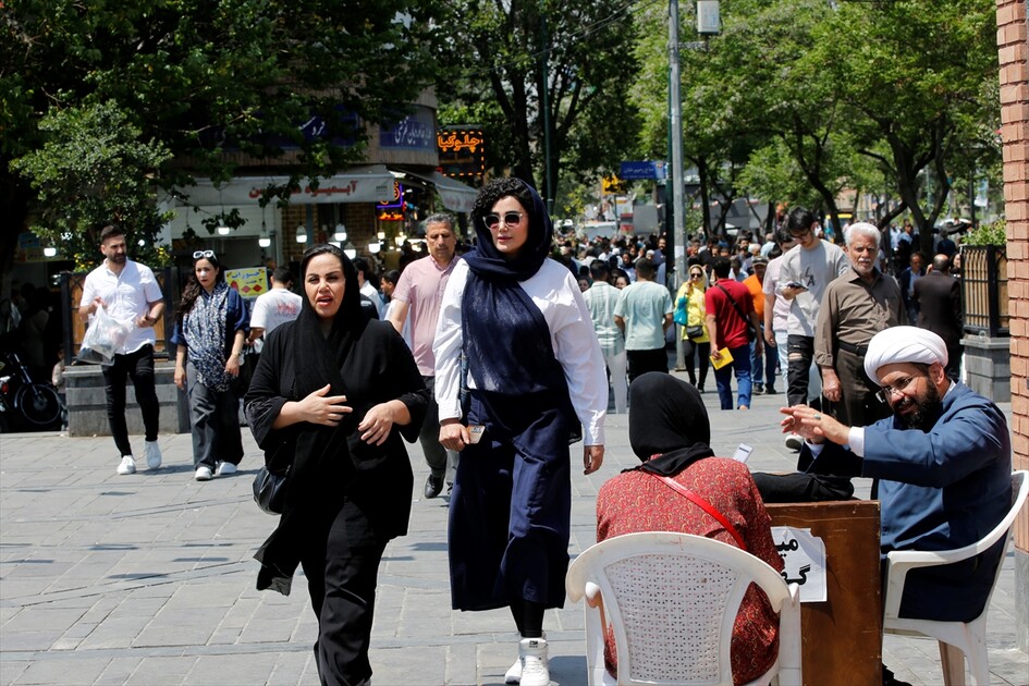 طهران.. عودة الحياة اليومية إلى وتيرتها الطبيعية مع سريان وقف إطلاق النار