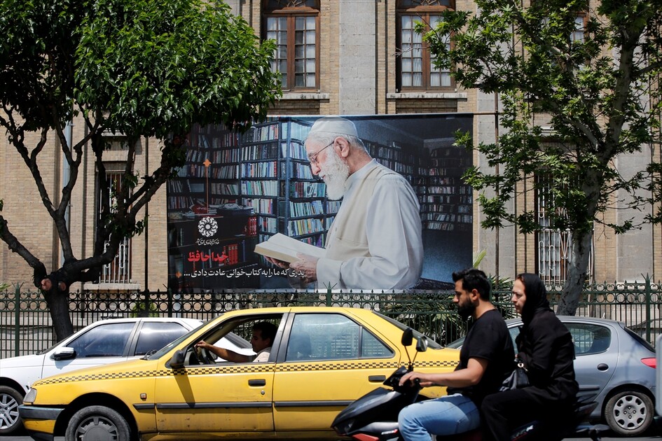 طهران.. عودة الحياة اليومية إلى وتيرتها الطبيعية مع سريان وقف إطلاق النار