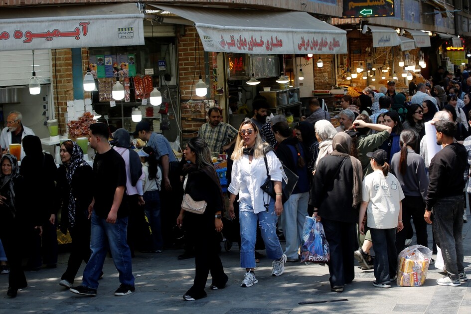 طهران.. عودة الحياة اليومية إلى وتيرتها الطبيعية مع سريان وقف إطلاق النار