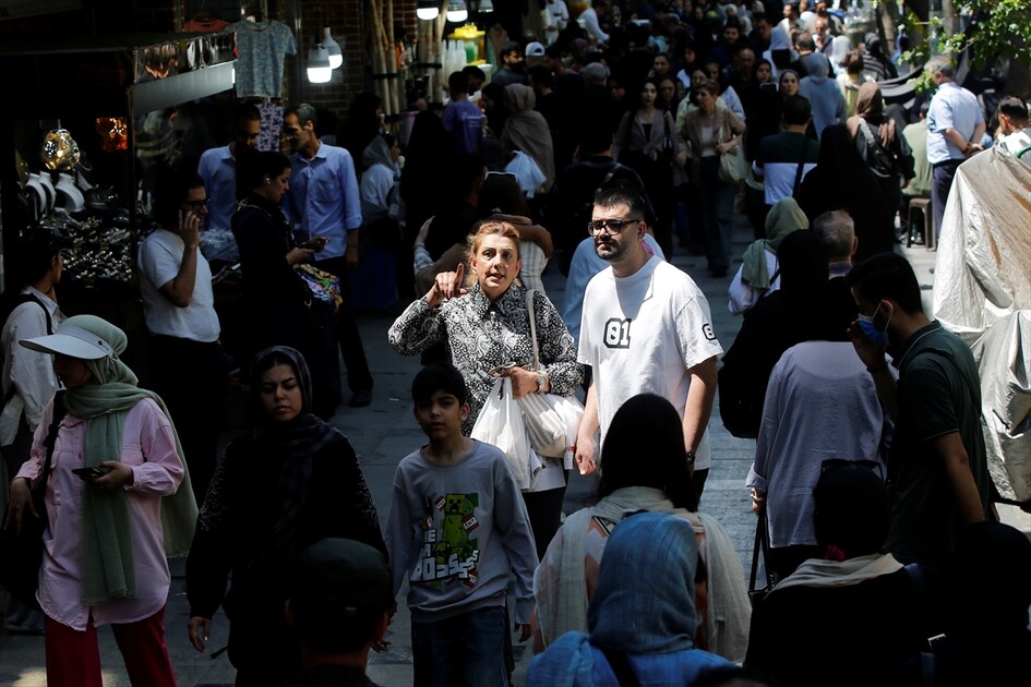 طهران.. عودة الحياة اليومية إلى وتيرتها الطبيعية مع سريان وقف إطلاق النار