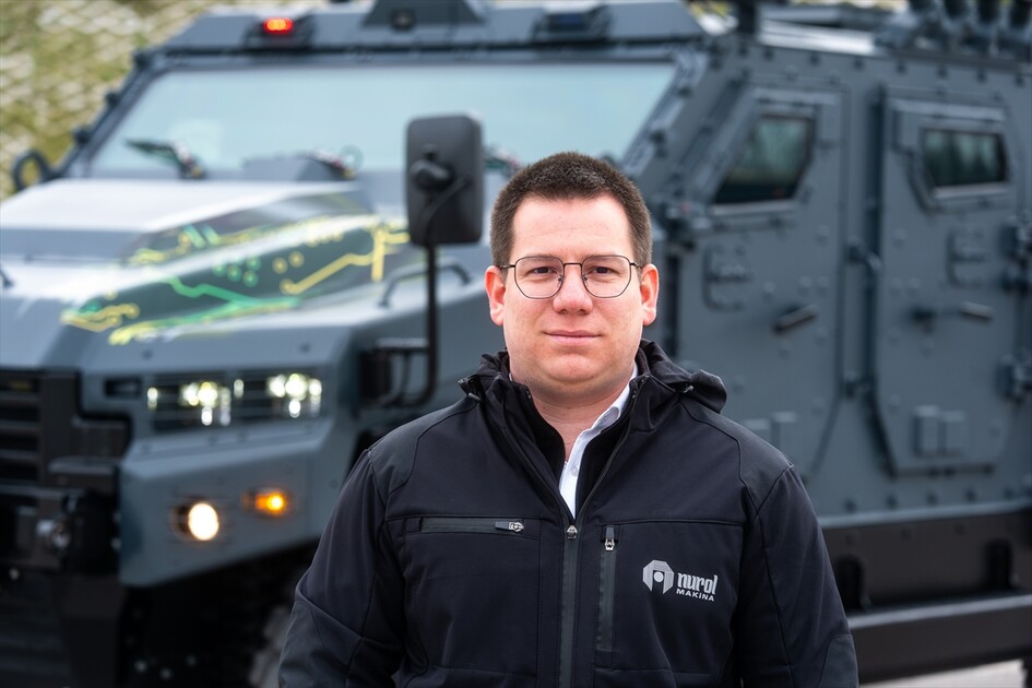 تقنيات الطاقة النظيفة.. مدرعات كهربائية تركية في معرض