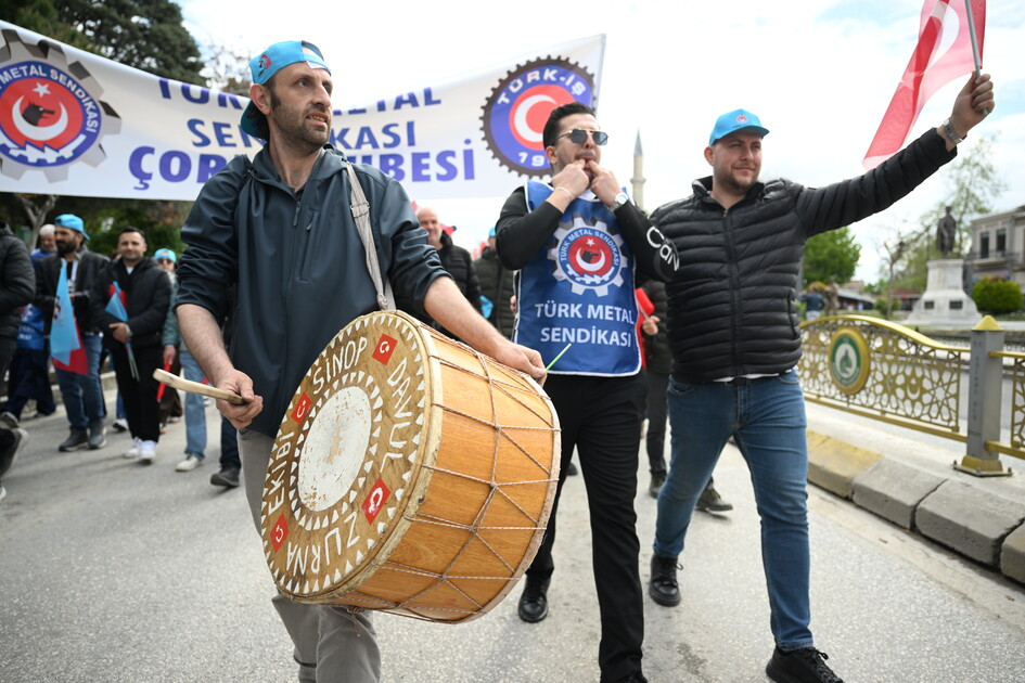 TÜRK-İŞ
