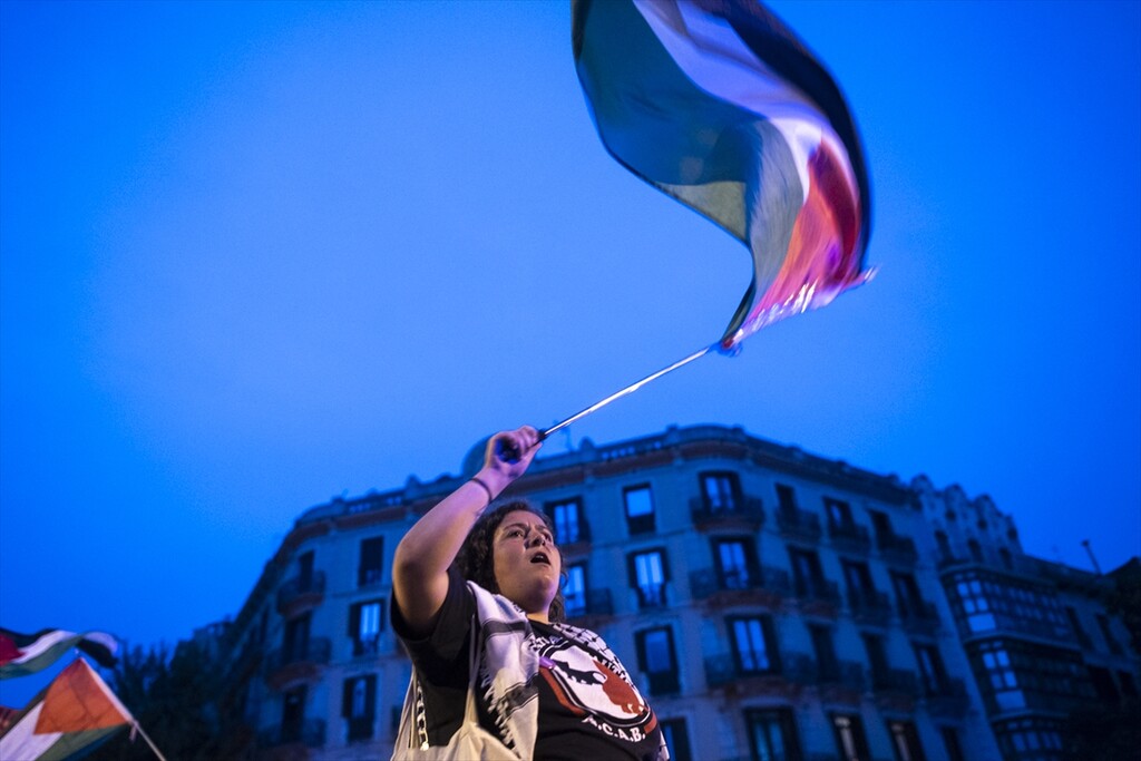 Around 500 rally in Barcelona demanding release of Global Sumud Flotilla activists