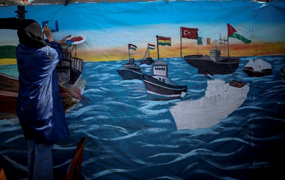 Gazze’de sanatçılardan Küresel Sumud Filosu’na destek