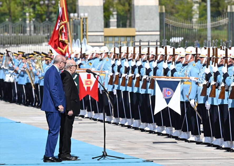 أنقرة.. الرئيس أردوغان يستقبل نظيره الجزائري بمراسم رسمية