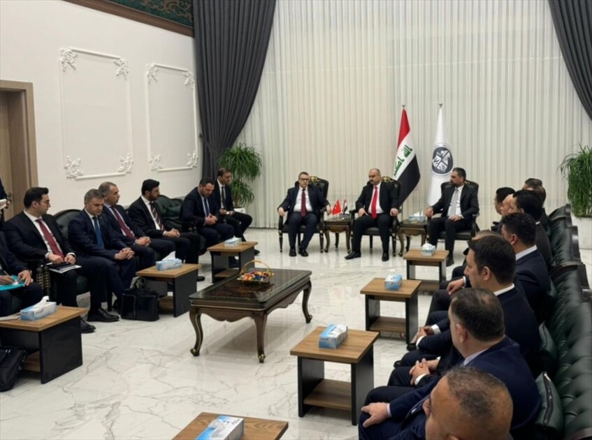 سفير تركيا لدى العراق يلتقي محافظ كركوك الجديد