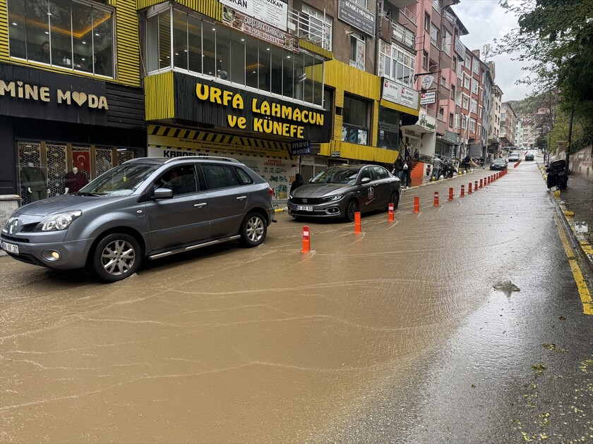 Yozgat'ta sağanak etkili oldu