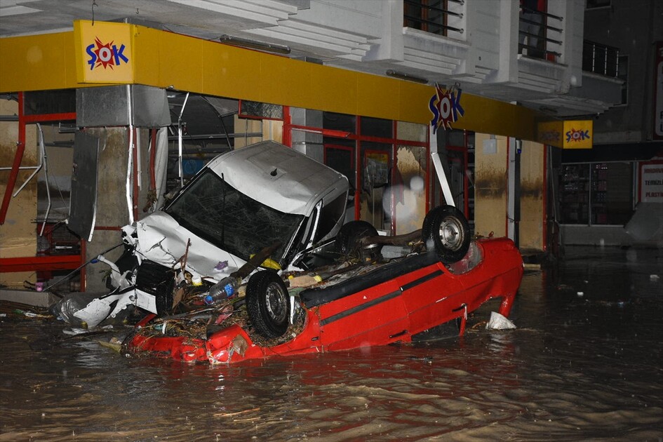 Samsun'da sağanak etkili oldu