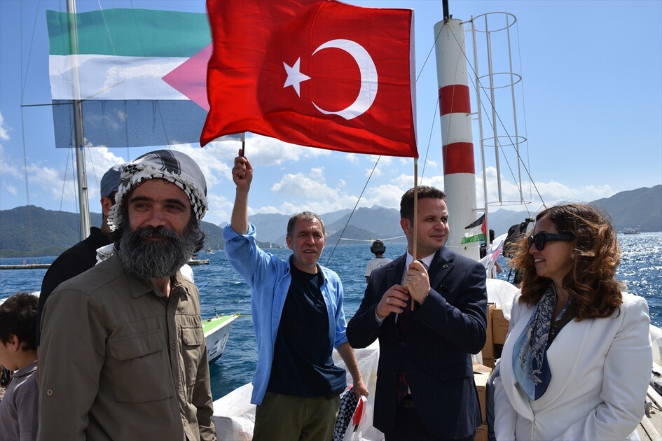Küresel Sumud Filosu Gazze'ye gitmek üzere Marmaris'ten demir aldı