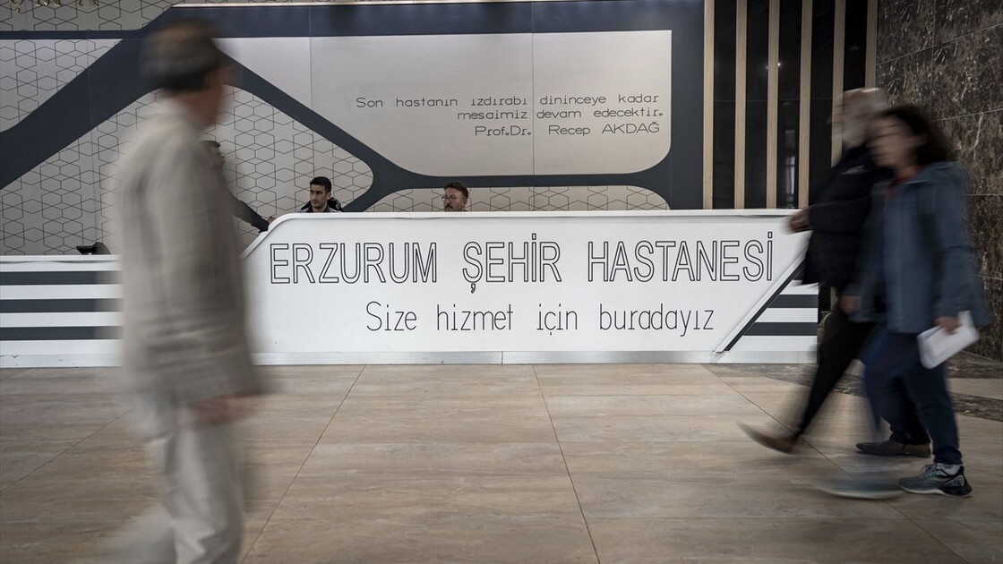 Sağlık hizmetinde sınırları aşan Erzurum Şehir Hastanesi, b&ouml;lgenin &ccedil;ekim merkezi oldu
