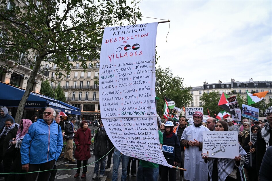 Paris'te Nakba yürüyüşü düzenlendi