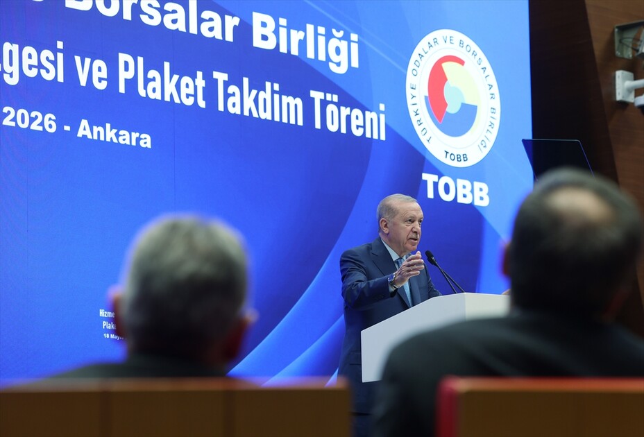 Cumhurbaşkanı Erdoğan, TOBB Hizmet Şeref Belgesi ve Plaket Takdim Töreni'ne katıldı