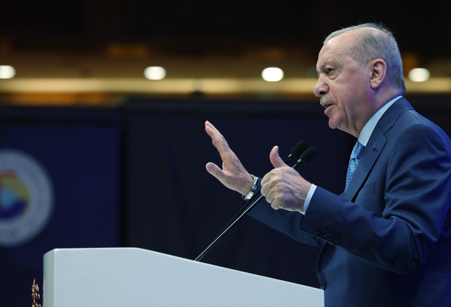 Cumhurbaşkanı Erdoğan, TOBB Hizmet Şeref Belgesi ve Plaket Takdim Töreni'ne katıldı