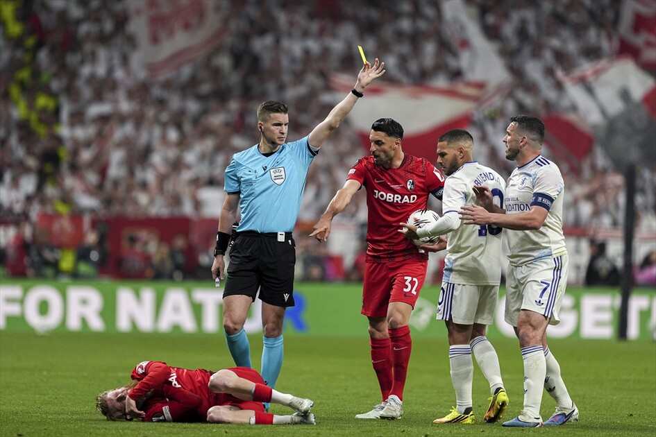Freiburg - Aston Villa
